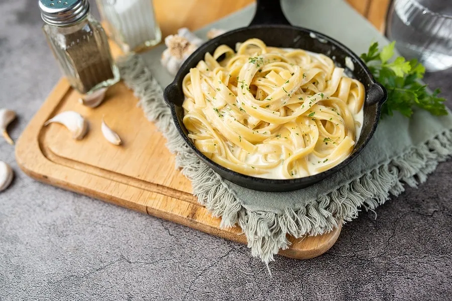 Low Fodmap alfredo sauce