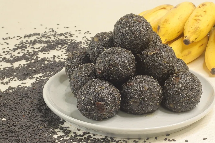 Coconut Banana Balls