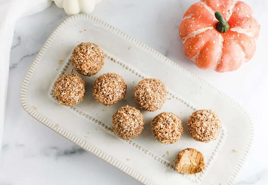Pumpkin Pie Fat Bombs with Spiced Cinnamon Crust by Unrefined Junkie